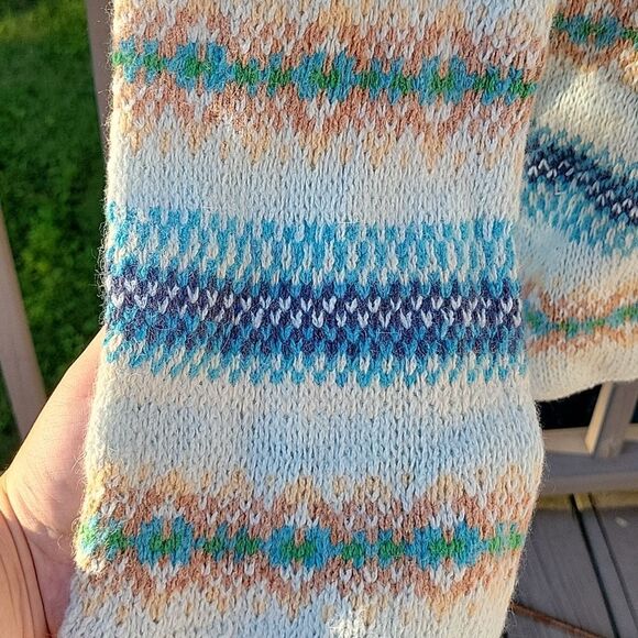 American Eagle Scarf  - Picture 4 of 5